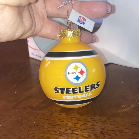NFL Pittsburgh Steelers glass bulb, never use tag attach, - Picture 2 of 2